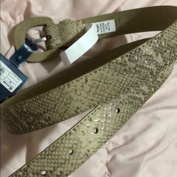 snake skin belt (vegan) - Picture 3 of 3